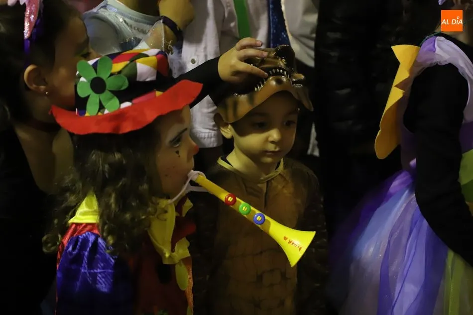 Foto 10 - El circo protagoniza el carnaval del colegio Antonio Machado