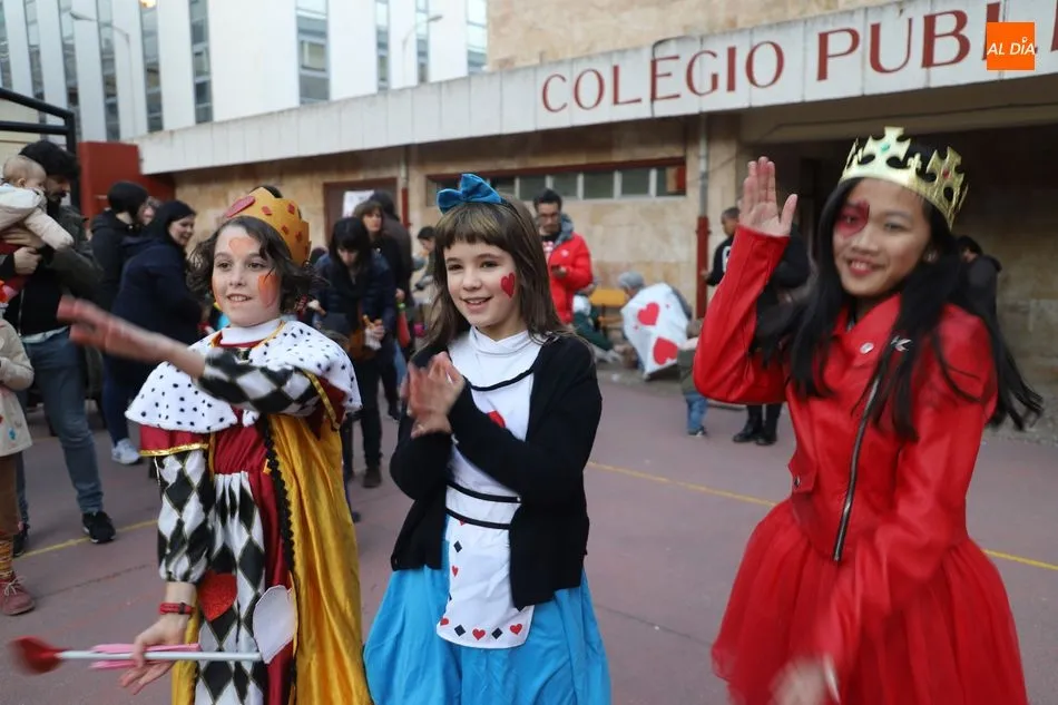 Foto 9 - El Colegio Padre Manj&oacute;n festeja con alegr&iacute;a el carnaval