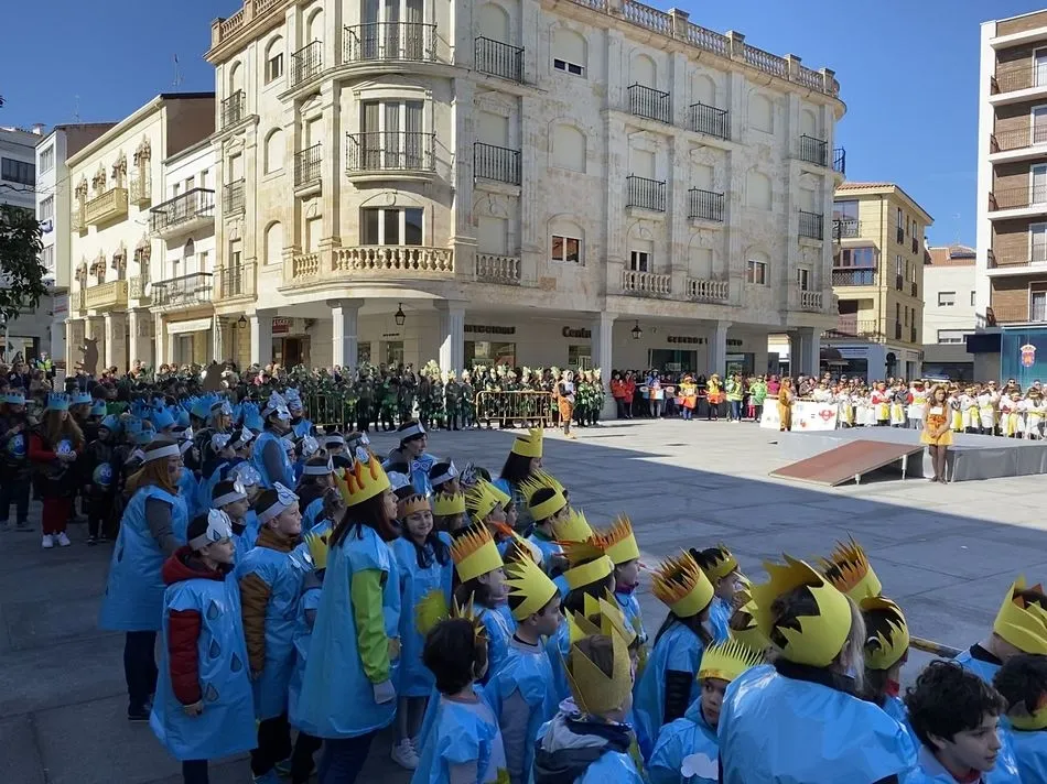 Foto 5 - Los colegios de Guijuelo, fieles a su cita con el carnaval  