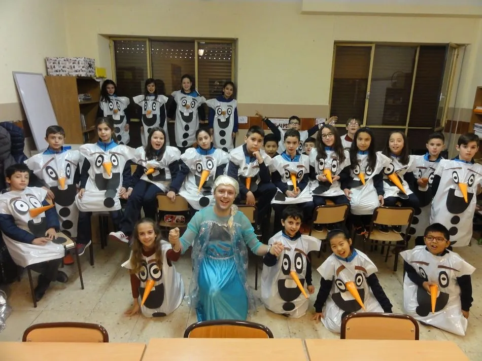 Foto 3 - El Colegio San Juan Bosco se suma a las celebraciones de carnaval