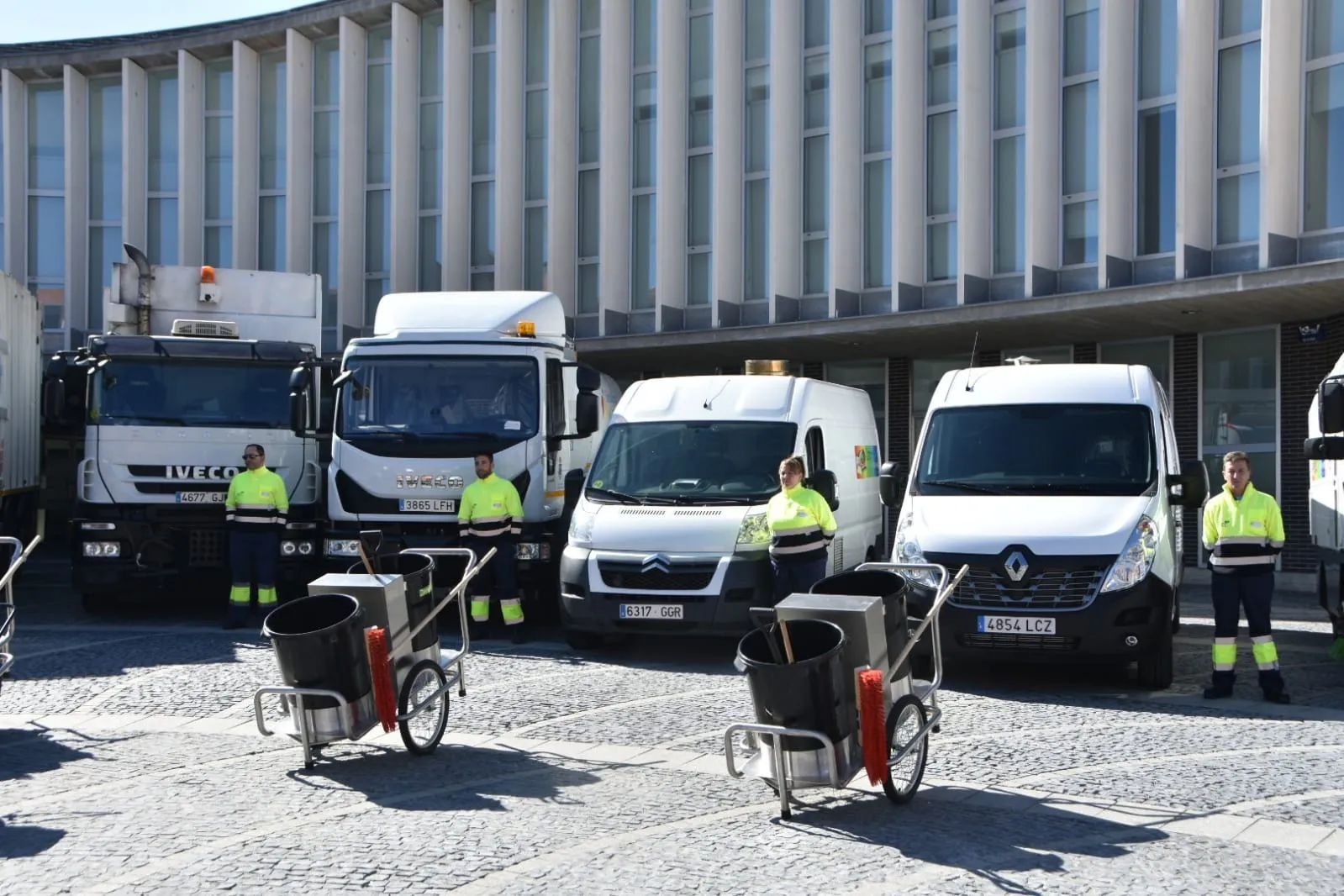 Foto 4 - Presentado el nuevo servicio de limpieza de Santa Marta