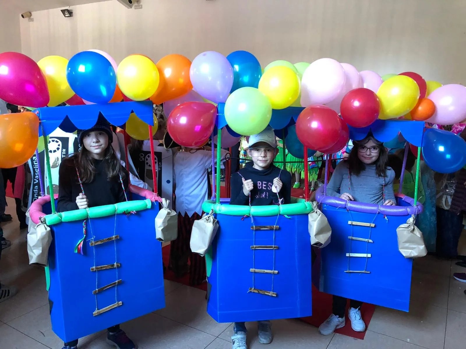 Foto 3 - El Festival Misionero protagoniza un animado Carnaval en el Colegio La Encarnaci&oacute;n
