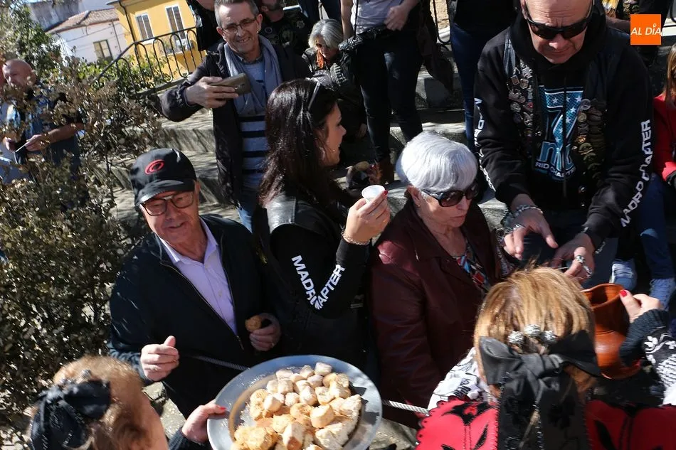Foto 2 - La matanza m&aacute;s gastron&oacute;mica rinde honores a Juan Jos&eacute; Hidalgo