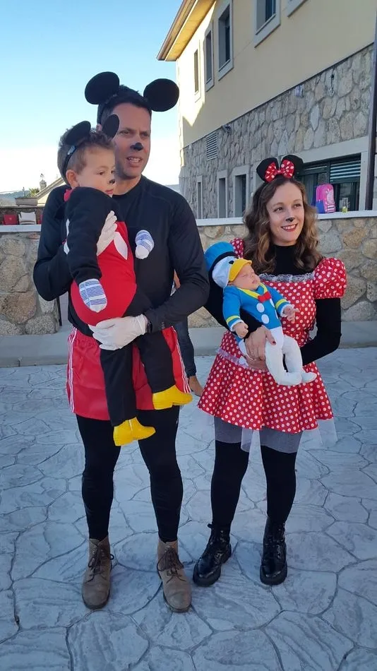 Foto 6 - Peque&ntilde;os y mayores protagonizan un animado Carnaval en Barruecopardo  