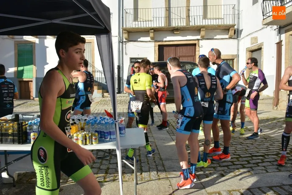 Foto 8 - Fernando Moreno y Marta Rodr&iacute;guez triunfan en el I Duatl&oacute;n &lsquo;Villa de Lumbrales&rsquo;