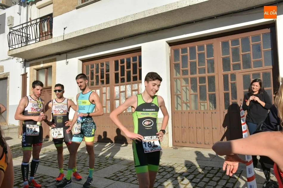 Foto 6 - Fernando Moreno y Marta Rodr&iacute;guez triunfan en el I Duatl&oacute;n &lsquo;Villa de Lumbrales&rsquo;