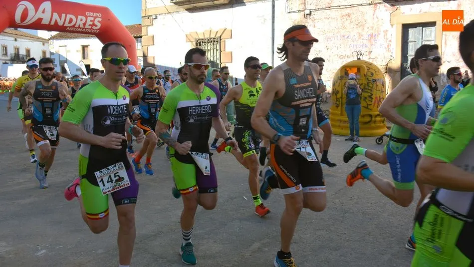 Foto 4 - Fernando Moreno y Marta Rodr&iacute;guez triunfan en el I Duatl&oacute;n &lsquo;Villa de Lumbrales&rsquo;