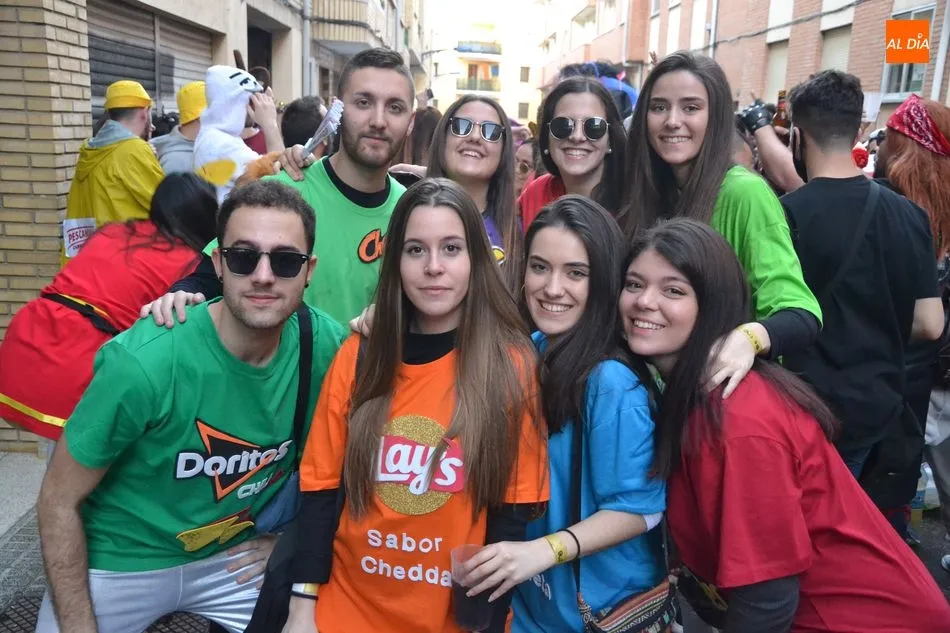 Foto 5 - M&aacute;s de 350 j&oacute;venes pasan la tarde sabatina de pe&ntilde;a en pe&ntilde;a al ritmo de Manliao  