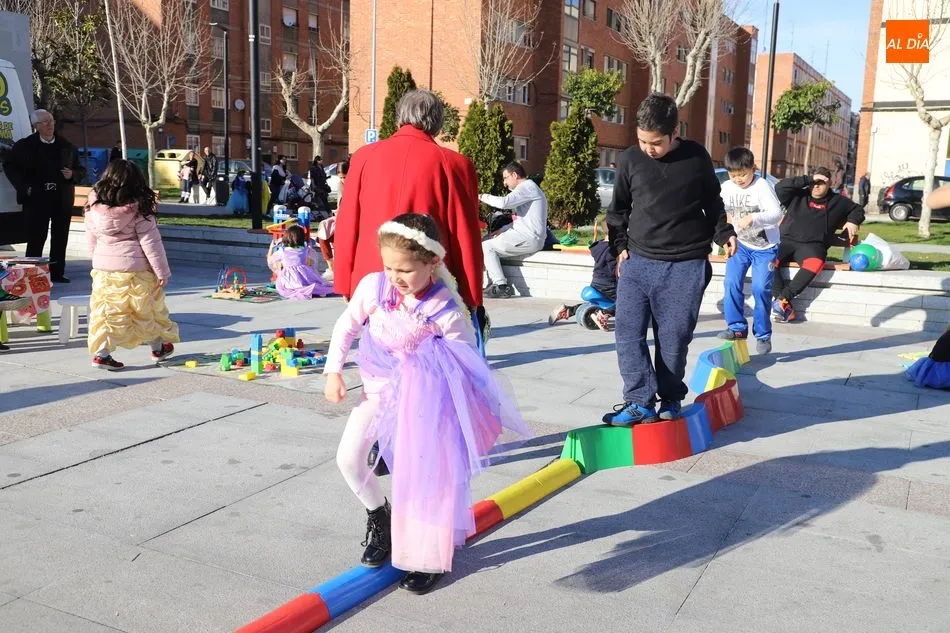 Foto 8 - El barrio de Garrido celebra el Carnaval a su manera