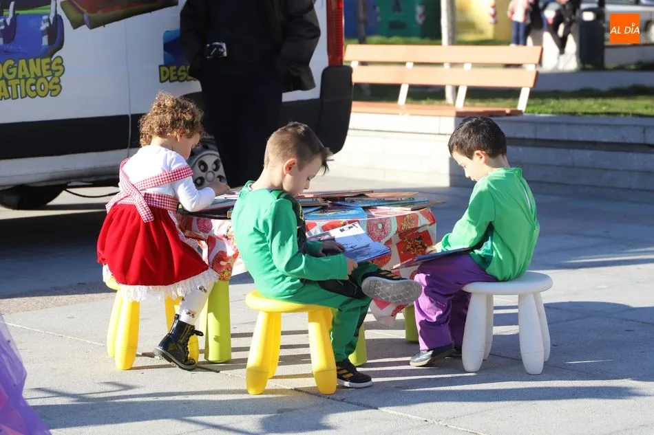 Foto 2 - El barrio de Garrido celebra el Carnaval a su manera