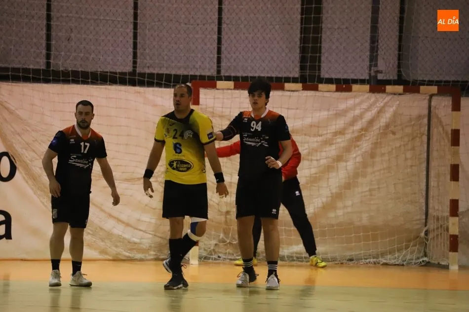 Foto 7 - El BM Salamanca da la campanada con el BM Soria (31-25)  