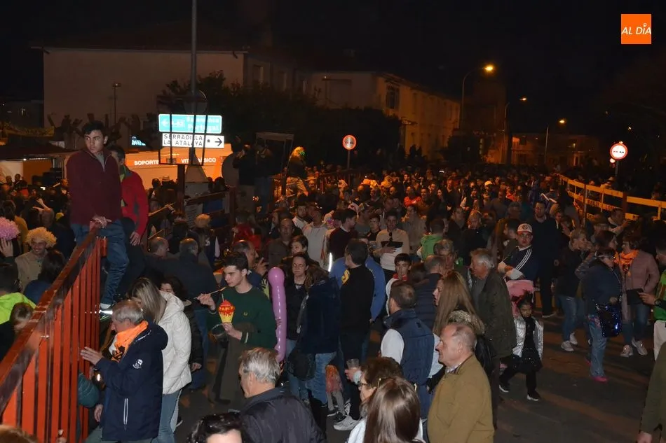 Foto 10 - Memorable jornada de S&aacute;bado de Carnaval con la ciudad totalmente abarrotada  