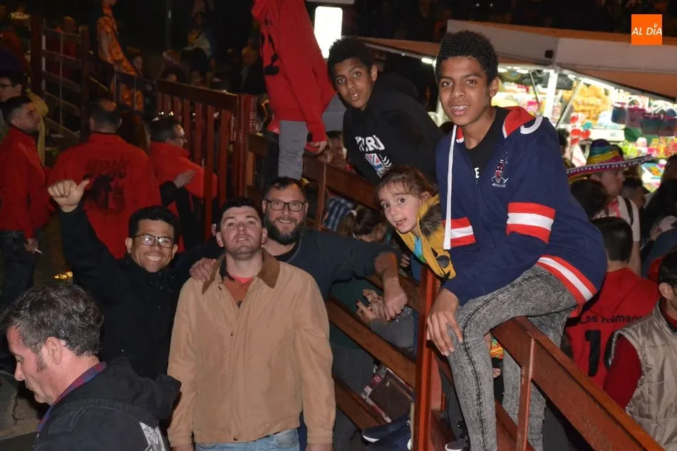 Foto 7 - Memorable jornada de S&aacute;bado de Carnaval con la ciudad totalmente abarrotada  