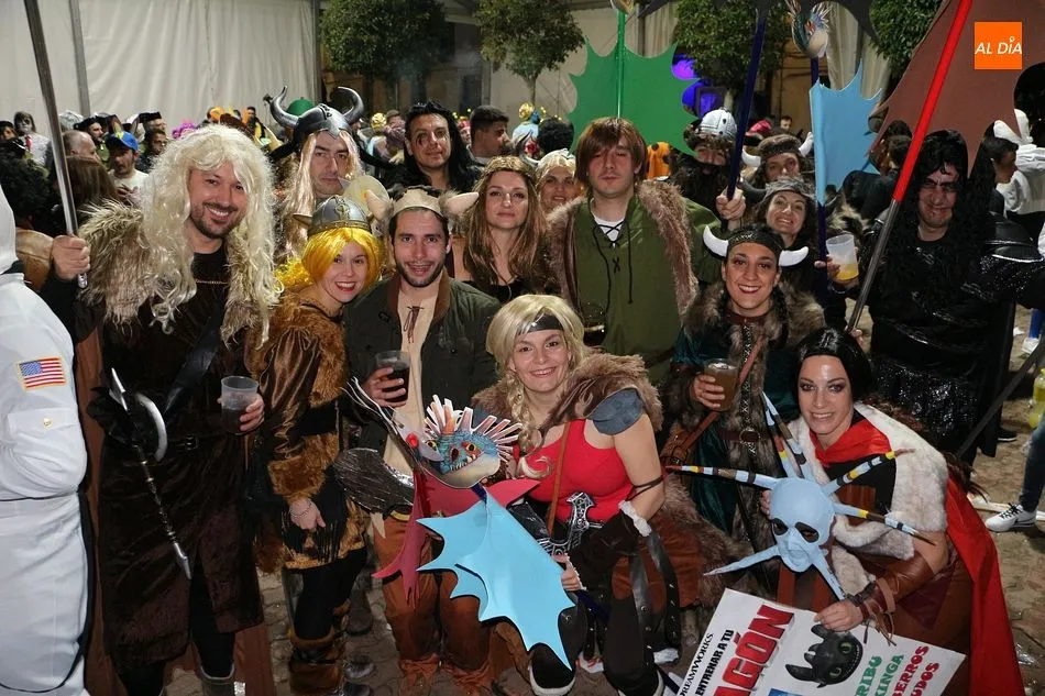 Foto 6 - Los genios de la l&aacute;mpara triunfan en el concurso del carnaval de Guijuelo