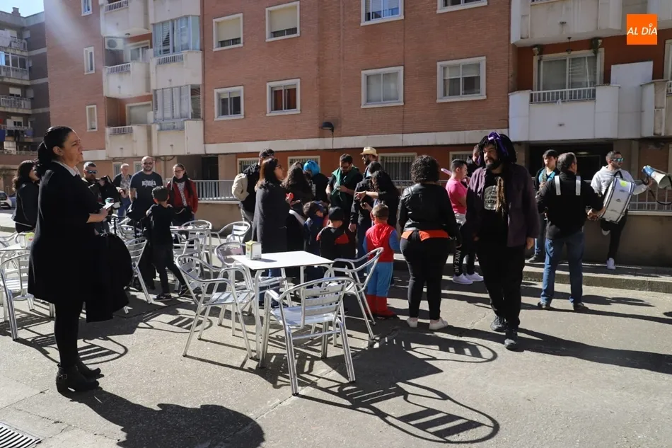 Foto 2 - M&uacute;sica de charanga para iniciar el domingo de Carnaval en Garrido