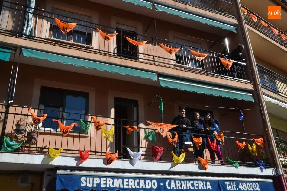 Foto 5 - El encierro a caballo vuelve a su antiguo recorrido por la Calleja con aceptable resultado  