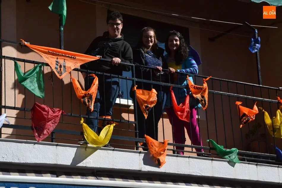 Foto 4 - El encierro a caballo vuelve a su antiguo recorrido por la Calleja con aceptable resultado  