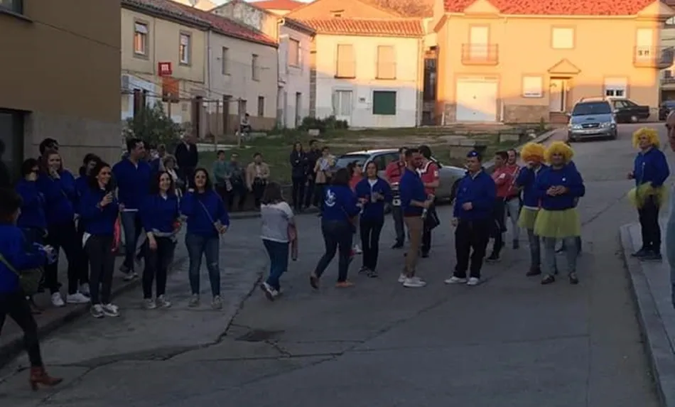 Foto 2 - Animado y colorido concurso pasacalles de disfraces en Ledesma&nbsp;