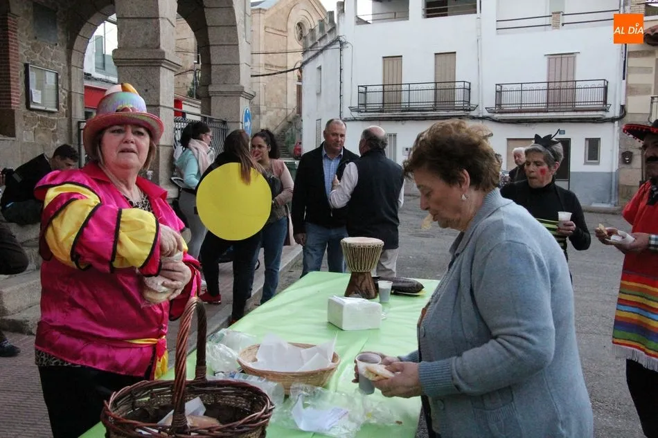 Foto 8 - Arranca el Carnaval en Villarino de los Aires con un colorido concurso de disfraces  