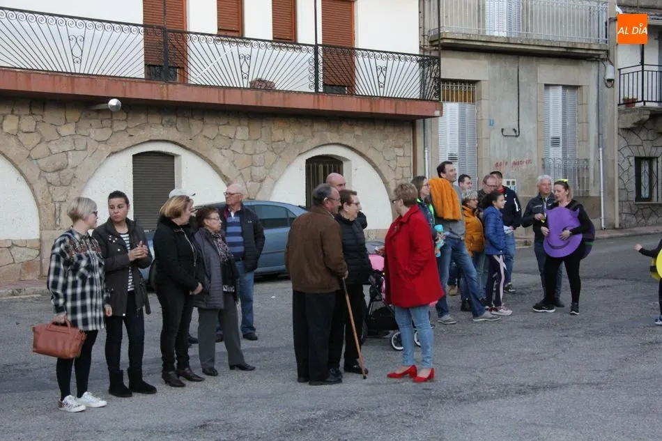 Foto 6 - Arranca el Carnaval en Villarino de los Aires con un colorido concurso de disfraces  