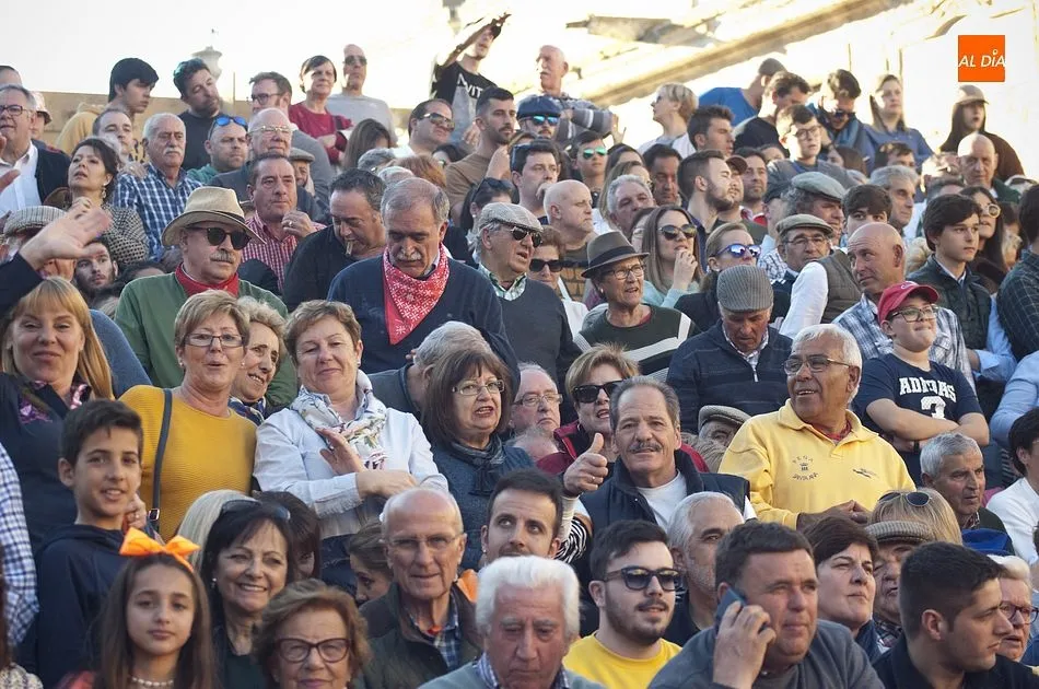Foto 11 - Ismael Mart&iacute;n hace disfrutar en la vendimia del Bols&iacute;n  