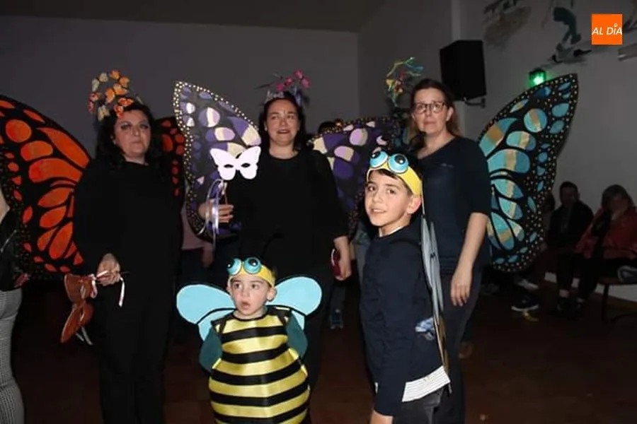 Foto 11 - Buen ambiente y diversi&oacute;n en Villoruela con los carnavales y los quintos