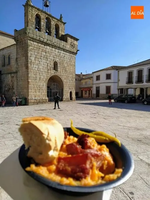 Foto 7 - En Villavieja permanecen fieles a la celebraci&oacute;n del Carnaval  