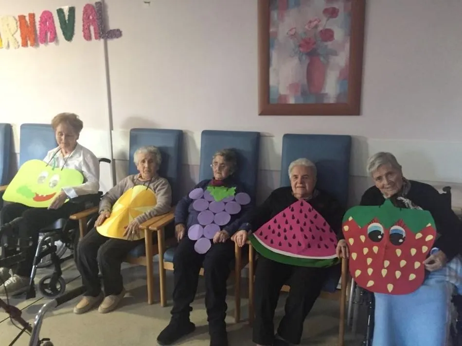 Foto 9 - La residencia municipal de mayores de Lumbrales se viste de Carnaval  