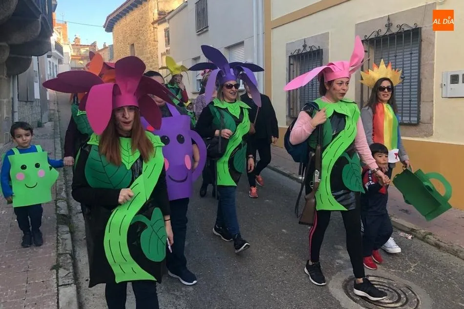 Foto 10 - Villarino se viste de &lsquo;jard&iacute;n&rsquo; para celebrar el Carnaval &nbsp;&nbsp;&nbsp;&nbsp;  