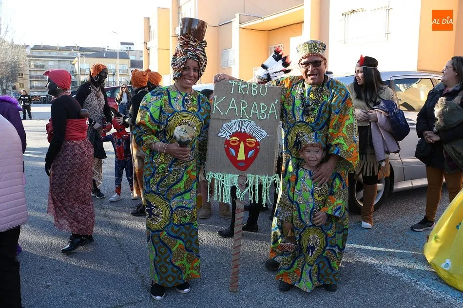 Foto 9 - El pasacalles &lsquo;Iberian Moon&rsquo; llena Guijuelo de alegr&iacute;a de carnaval