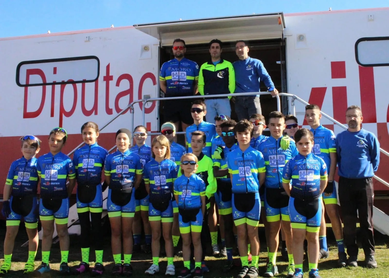 Corredores de la Escuela, en Navalengua