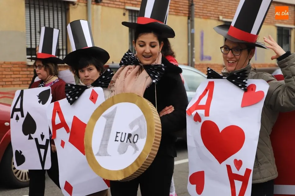 Foto 5 - Carnaval y reivindicaci&oacute;n en El Rollo  