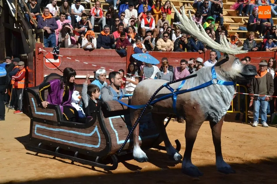 Foto 11 - La Feria del Carnaval, Frozen y &lsquo;Vente al circo&rsquo;, entre los ganadores de los concursos...