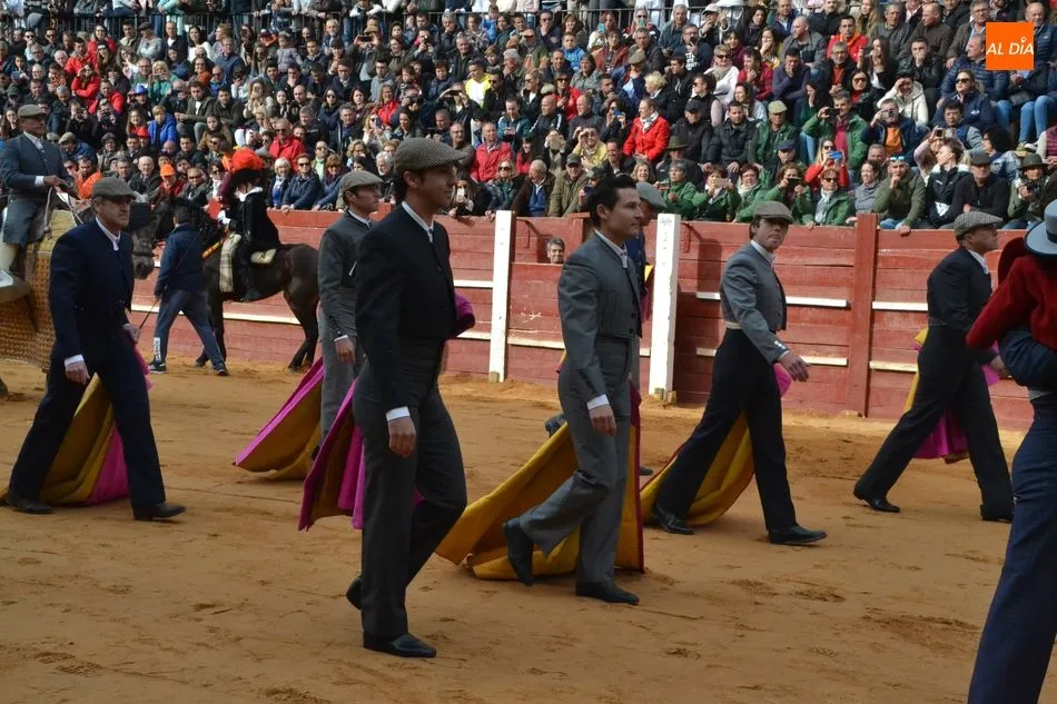 Foto 4 - Pobre cierre taurino del Carnaval de la mano de los astados de Los Bayones  