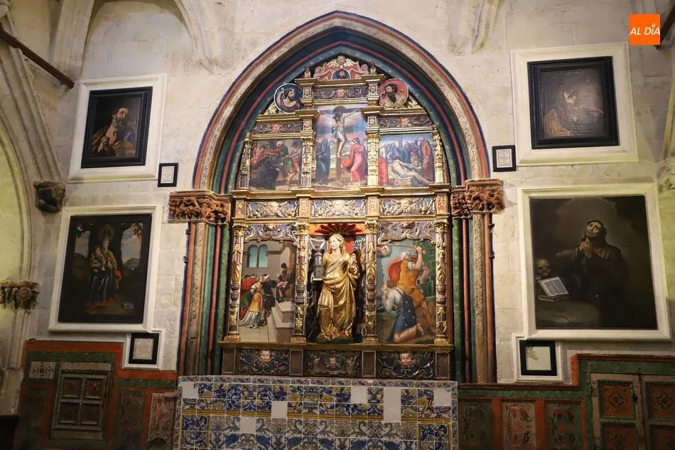 Foto 5 - La Catedral Vieja recupera unas pinturas murales g&oacute;ticas ocultas durante cinco siglos
