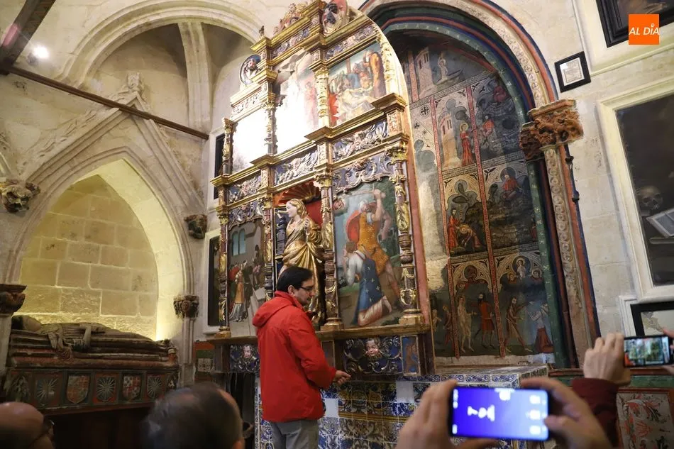Foto 7 - La Catedral Vieja recupera unas pinturas murales g&oacute;ticas ocultas durante cinco siglos