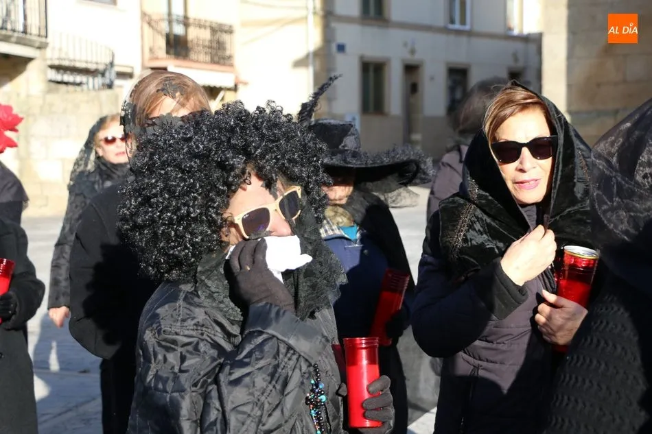Foto 8 - Las mujeres de Mieza despiden el Carnaval con un &lsquo;sentido&rsquo; entierro de la sardina  