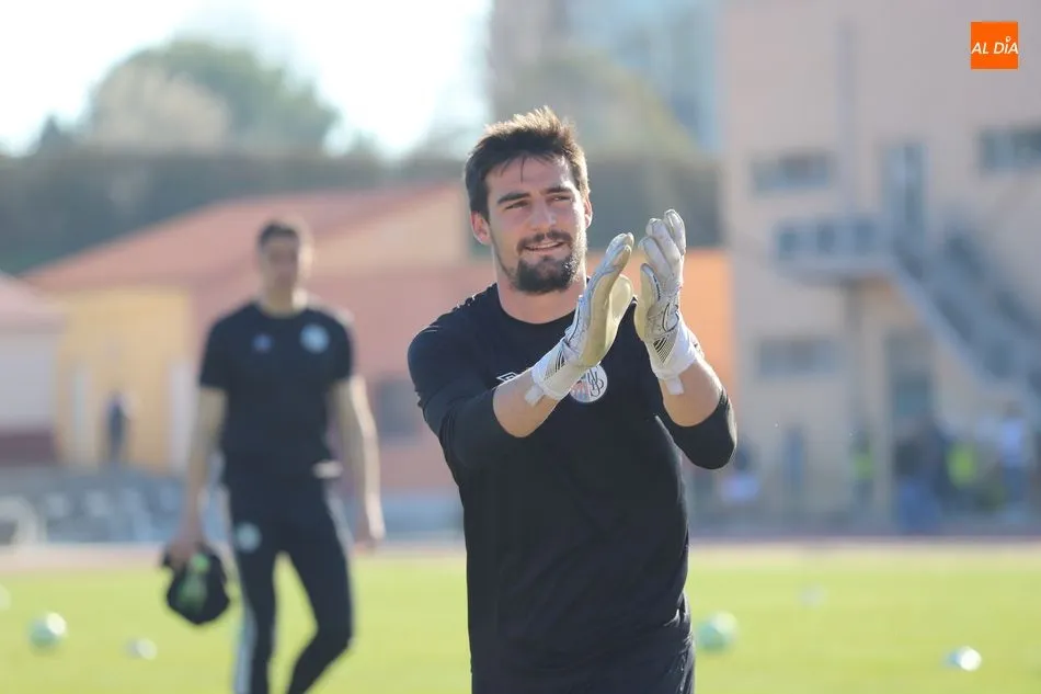 Foto 2 - Dani Sotres: &ldquo;Sabemos que es un partido especial delante de nuestra gente&rdquo;