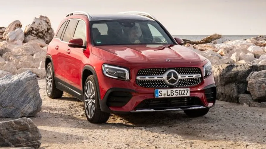 La marca Mercedes-Benz cerró el ejercicio pasado con un volumen mundial de matriculaciones de 2,33 millones de unidades, lo que representa una subida del 1,3%