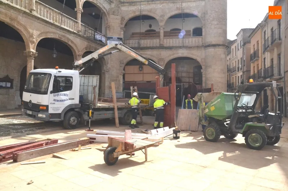 Foto 8 - Retirado el rect&aacute;ngulo m&aacute;gico de la Plaza Mayor  