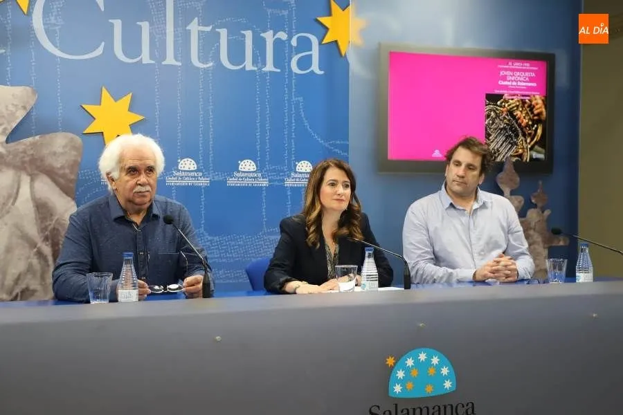 Foto 2 - La JOSCS y el Coro Ciudad de Salamanca comparten el escenario del CAEM en una gala l&iacute;rica
