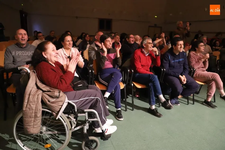 Foto 2 - Los Premios Voluntad Asprodes reconocen el altruismo  