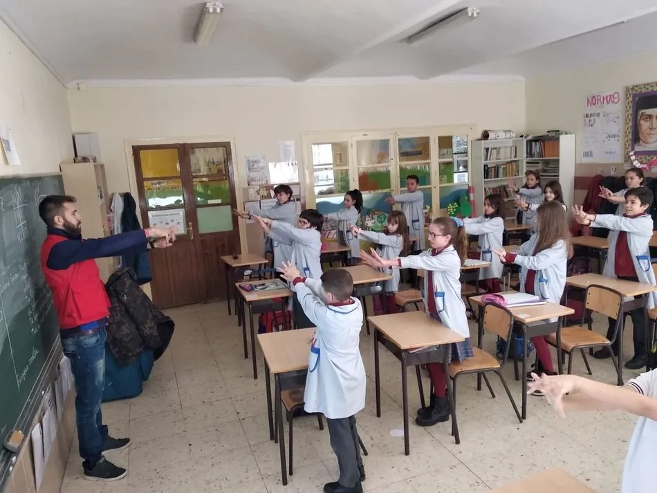 Foto 7 - Los escolares del San Juan Bosco aprenden primeros auxilios
