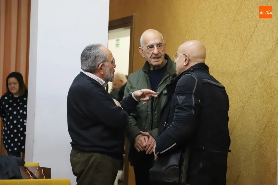 Foto 8 - Sentido homenaje al sindicalista Miguel Grande