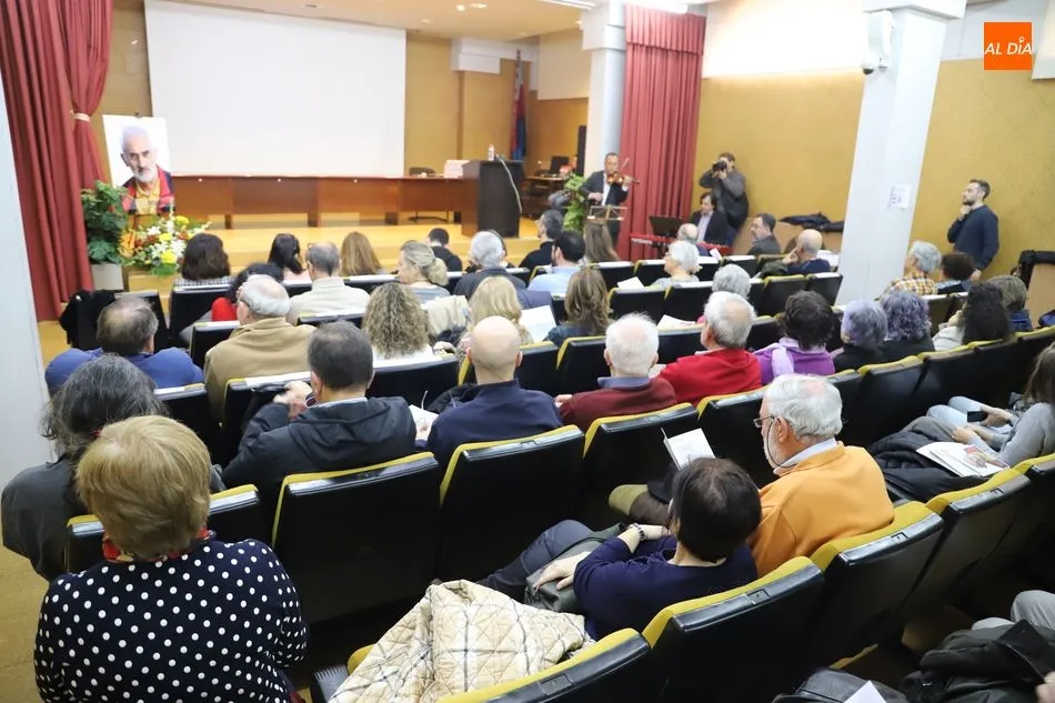 Foto 4 - Sentido homenaje al sindicalista Miguel Grande