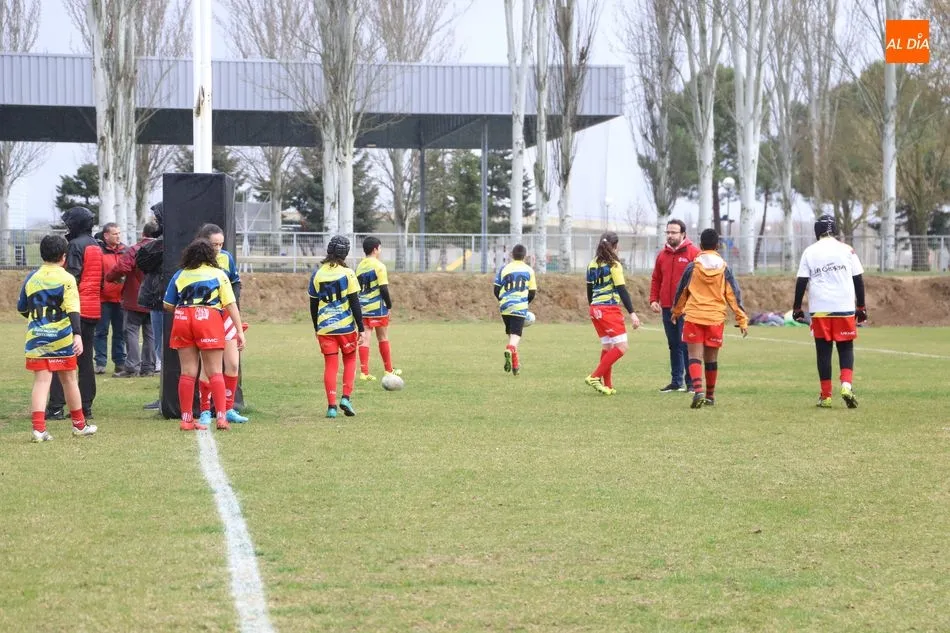 Foto 6 - M&aacute;s de 500 ni&ntilde;os disfrutan del rugby en Salamanca