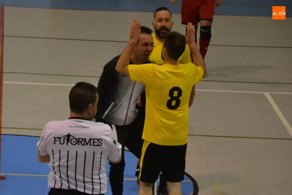 Foto 8 - El Mir&oacute;briga Futsal da un paso de gigante hacia el t&iacute;tulo de Liga al ganar a su inmediato...