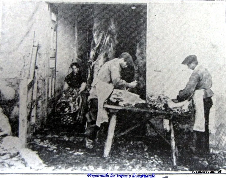 Foto 2 - C&oacute;mo se hacen los chorizos (Candelario 1902)  