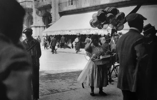 La antigua venta de globos en las calles