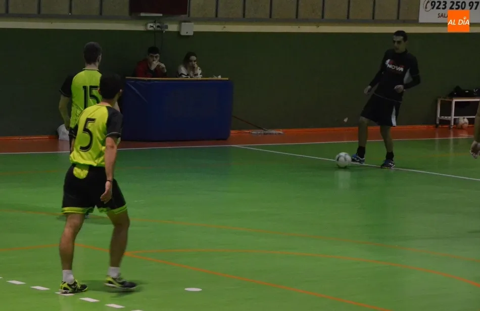 Foto 4 - La Despensa mantiene remontando, y con un poco de suspense final, su pleno de victorias  